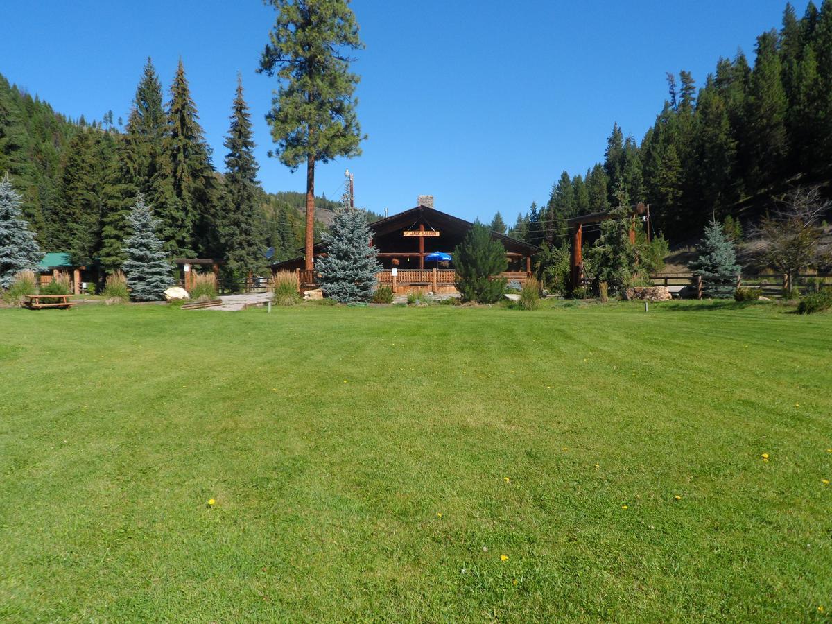 Мотель The Jack Saloon Lolo Екстер'єр фото